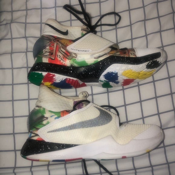 Nike HyperRev. - Picture 2 of 7